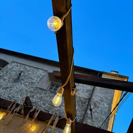Un Piccolo Castello Medioevale Vicino 5 Terre Villa Giucano